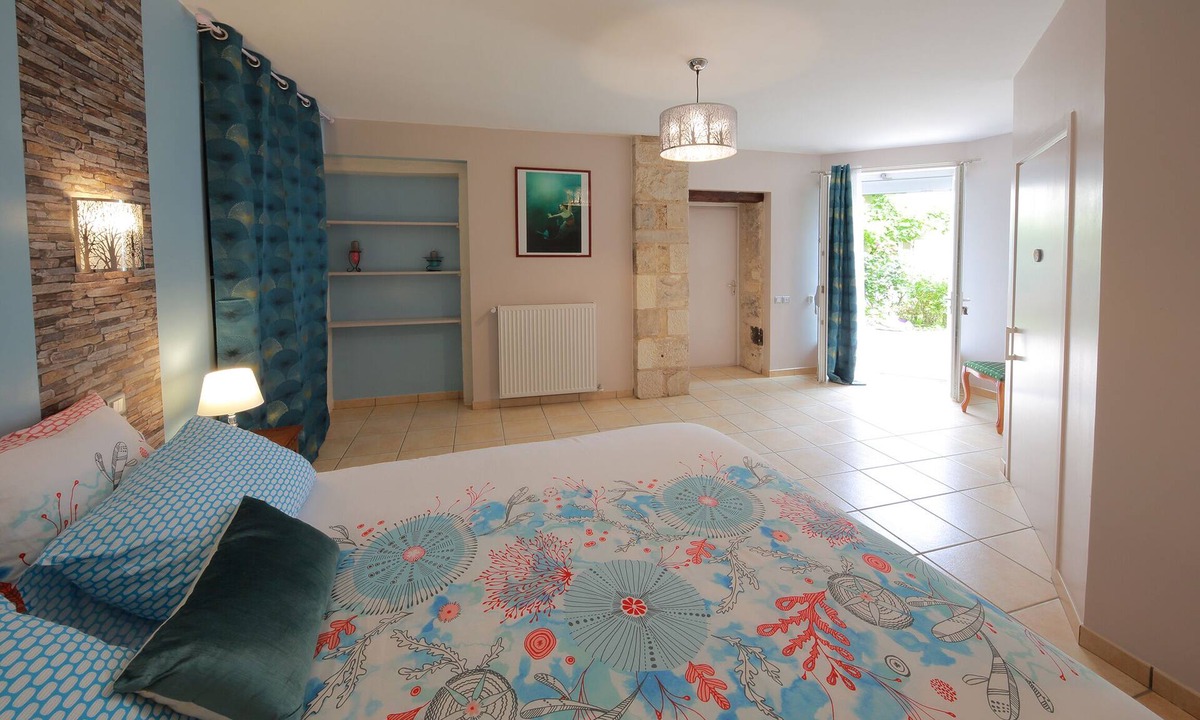 Latille Bed & Breakfast | Bed and Breakfast La Loge des Fées Ch. Ondine