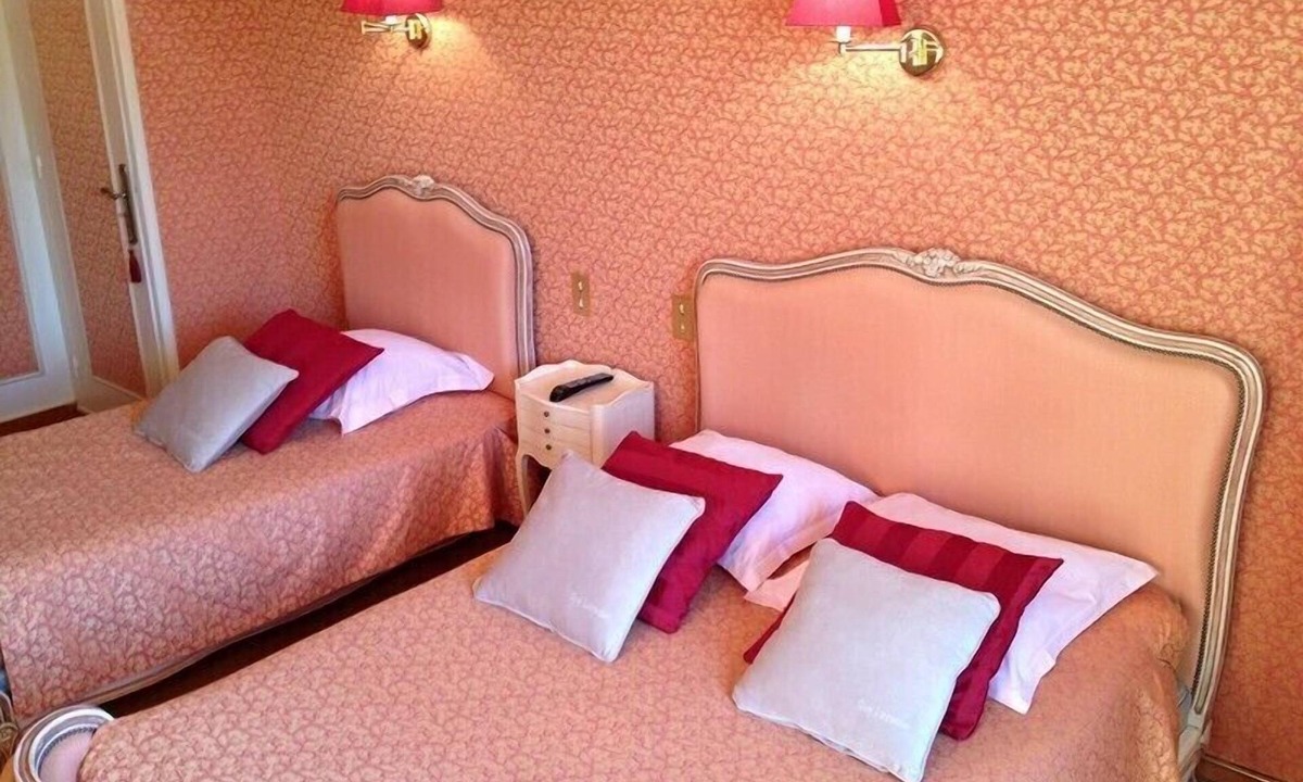 Le Vey House | Bed and Breakfast Moulin du Vey (CH1)