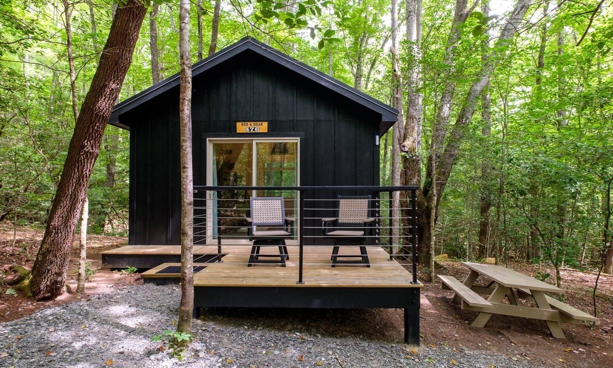 Balsam Grove Cabin | Bed & Bear - Couples Glamping Cabin