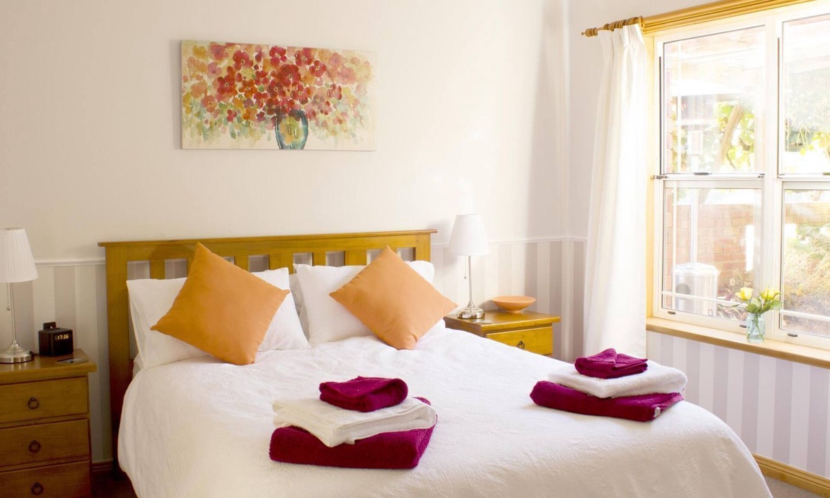 McLaren Flat Bed & Breakfast | Bed & Breakfast at Tiffany's