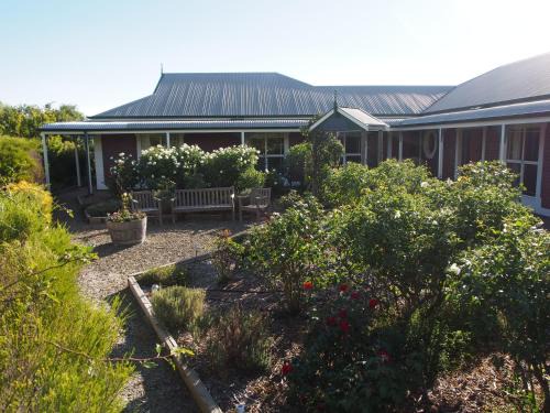 McLaren Flat Bed & Breakfast | Bed & Breakfast at Tiffany's