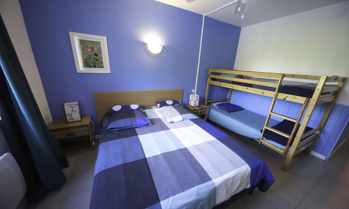Chandolas Bed & Breakfast | bed & Breakfast
