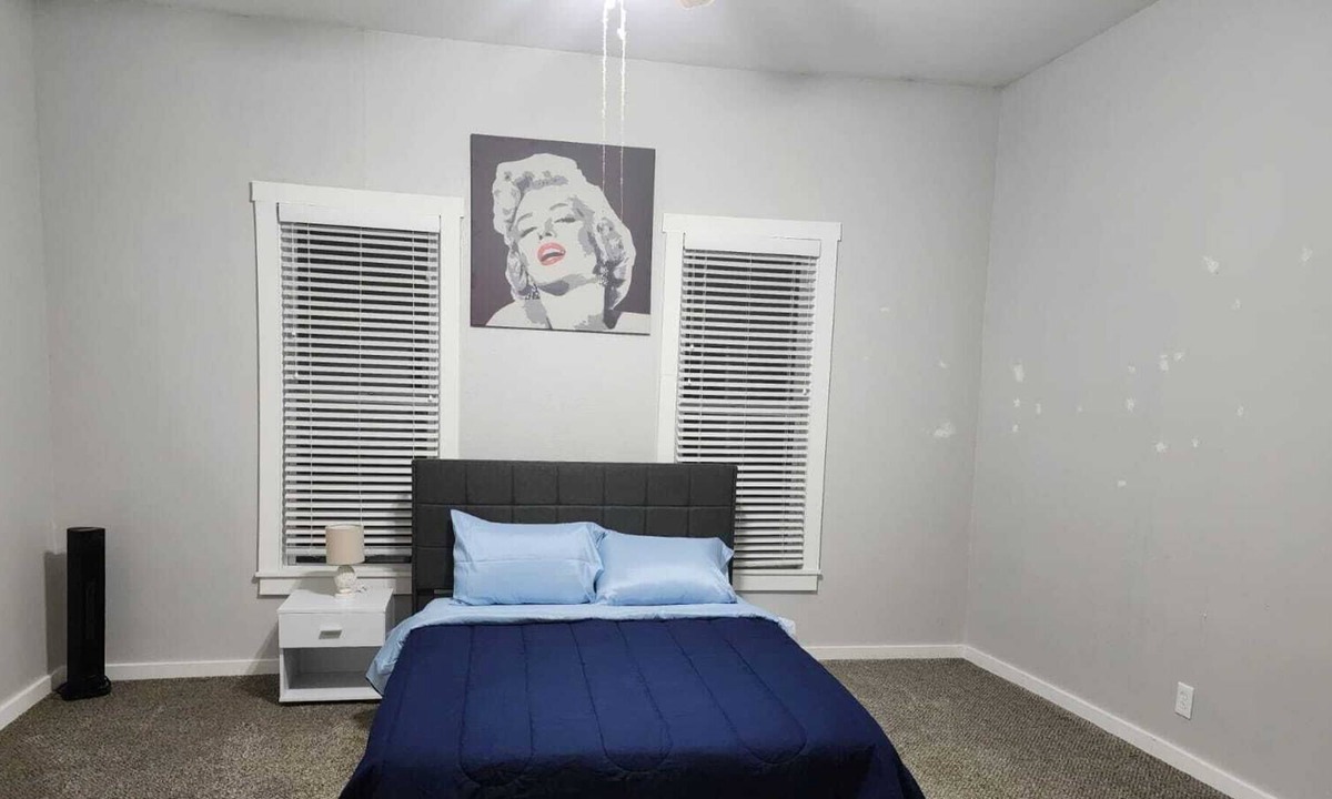 Liberty Bed & Breakfast | Bed & Breakfast in Liberty House