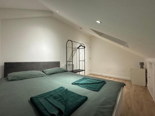 Wallington North Apartment | Beddington Village Serviced Accommodation