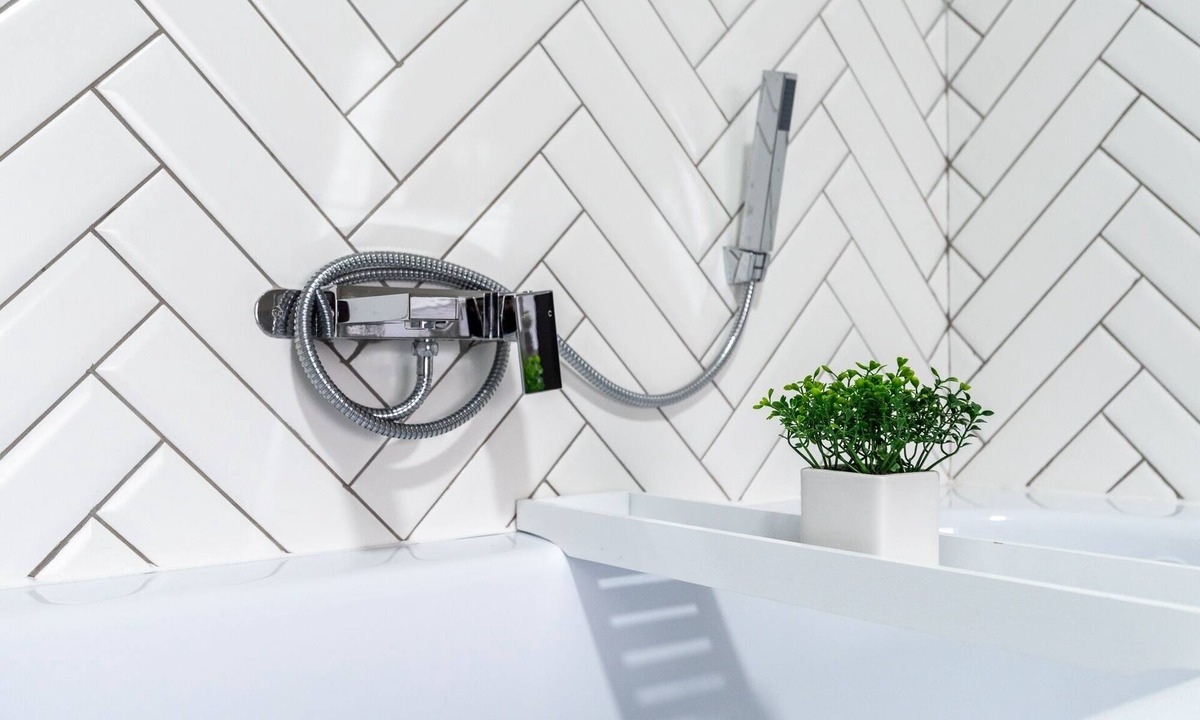 Castle Donington House | Bedroom 3 double with workspace