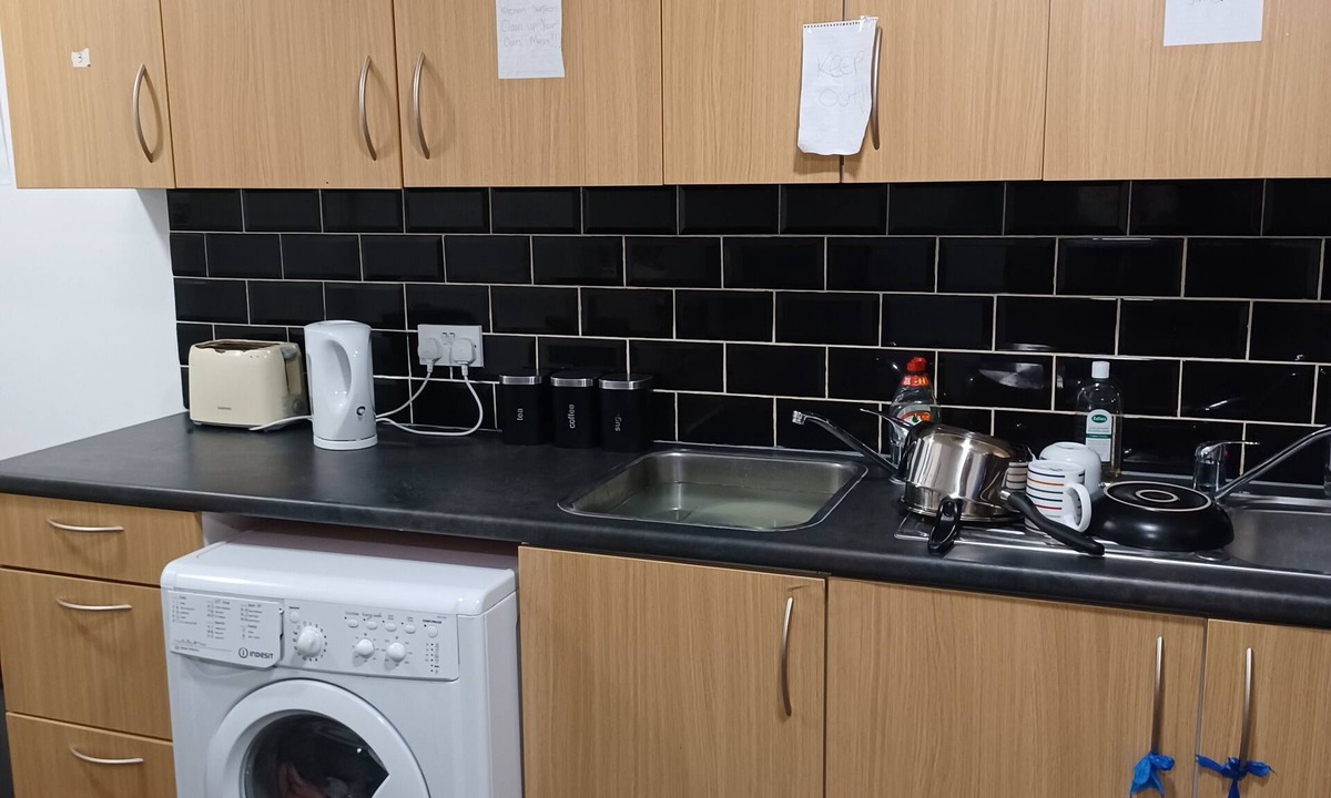 Redbridge House | Bedroom in Gants Hill