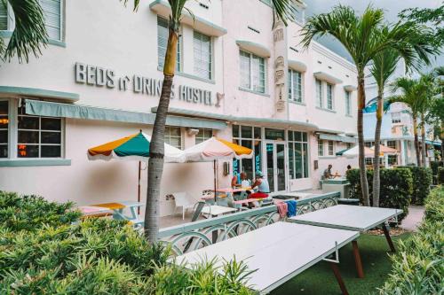 City Center Hostel | Beds n' Drinks