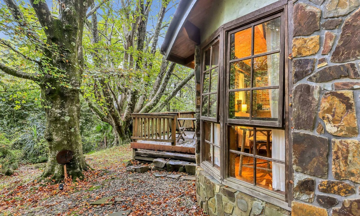 Olinda Apartment | Beech - 2 Perrins Creek Rd Olinda