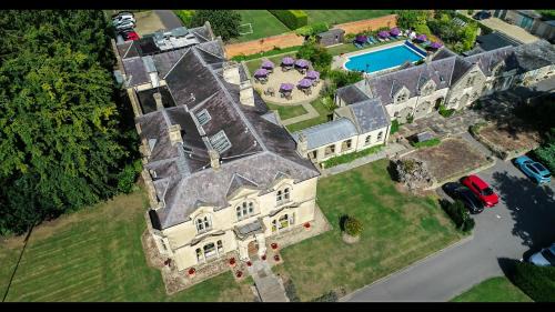 Beanacre Hotel | Beechfield House