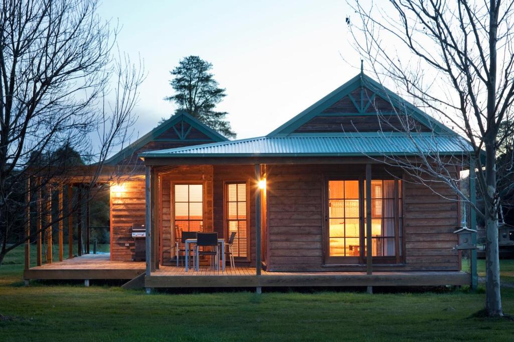 Beechworth House | Beechworth Cedar Cottages
