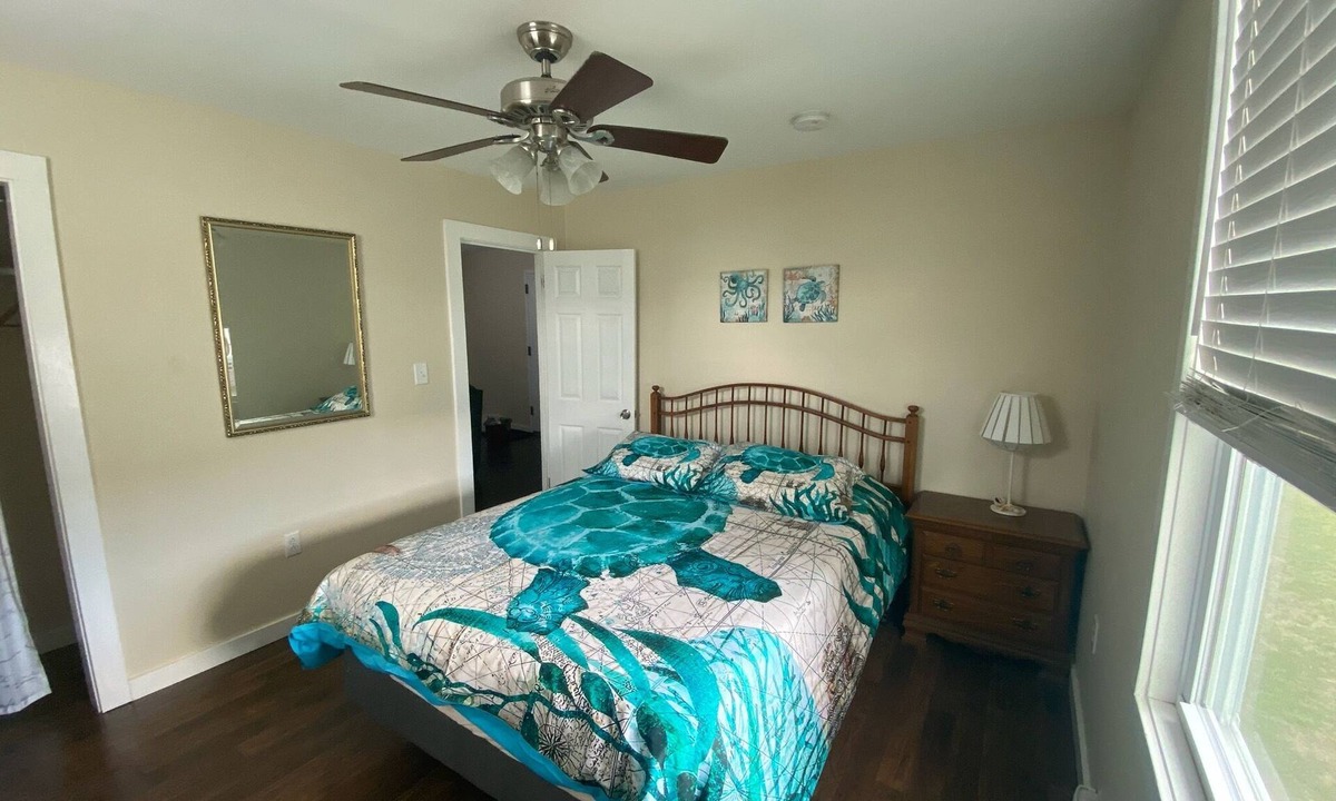 Hampton House | Beehive Bungalow A at Hampton