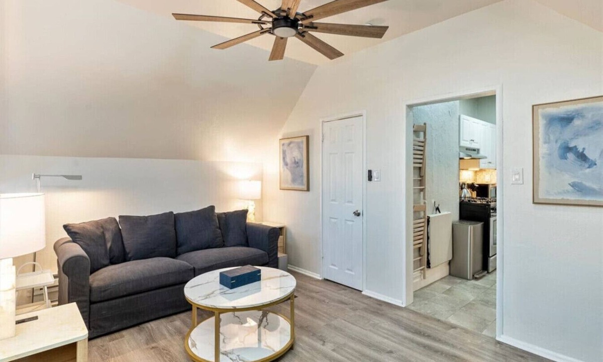 Lower Avenues Apartment | Beehive Bungalow | Central Location