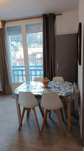 Arles-sur-Tech Apartment | Bel appartement près d'Amélie-les-Bains avec jardin