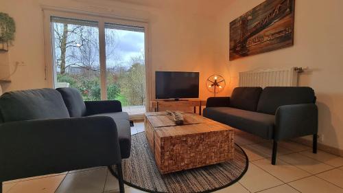 Cergy Apartment | Bel appartement à seulement 30 minutes de Paris-la défense