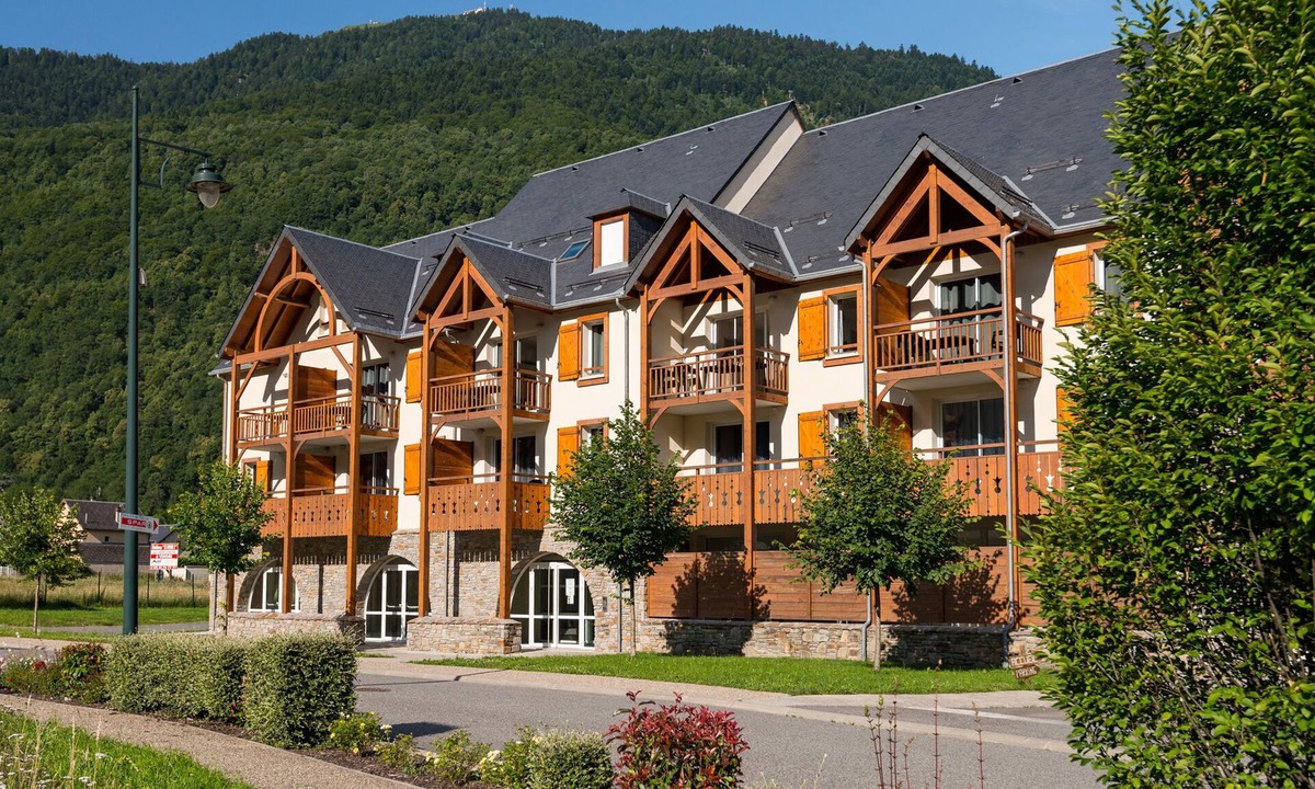 Saint-Mamet Condo | Bel appartement spacieux 6p | Accès Gym + piscine