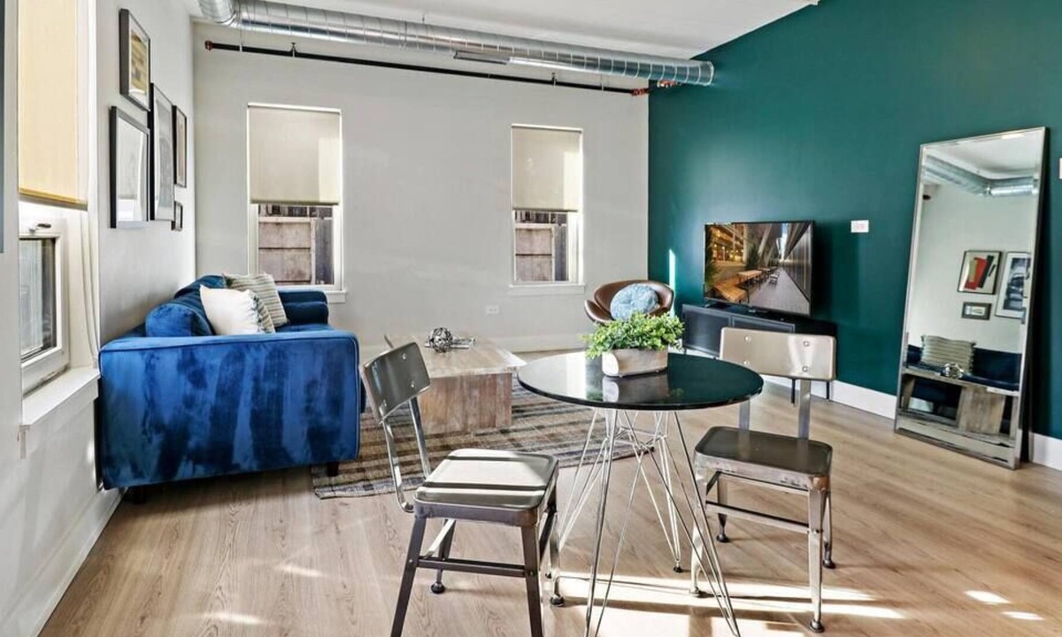 Lakeview Apartment | BEL1 Delightful 1BR/1BA Apartment in Belmont