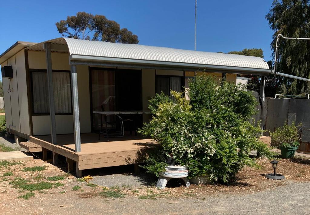 Jamestown House | Belalie Wines