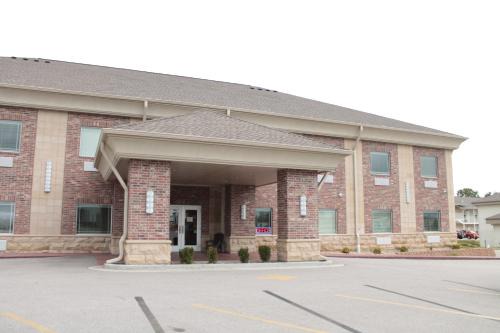 St. Robert Hotel | Bell's Extended Stay and Suites