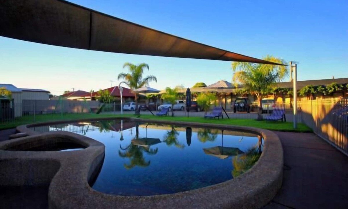 Shepparton South Hotel | Bell Tower Motor Inn