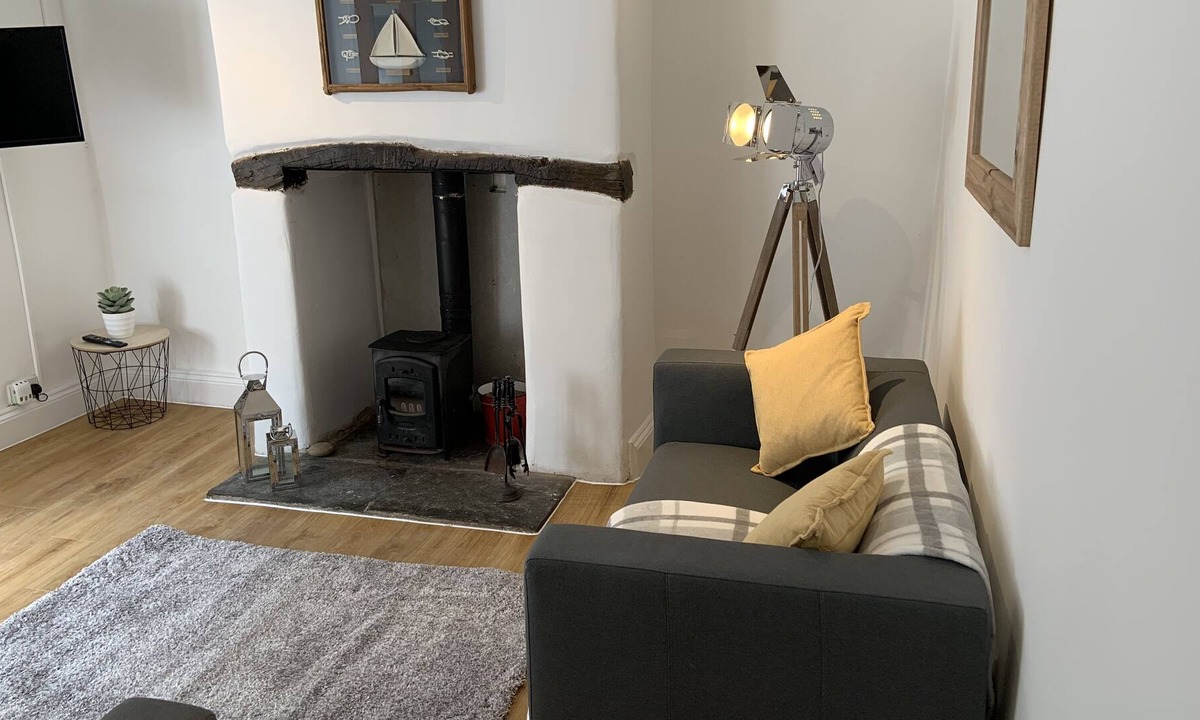 Delabole House | Bella Cottage - Cornwall - Sleeps 4