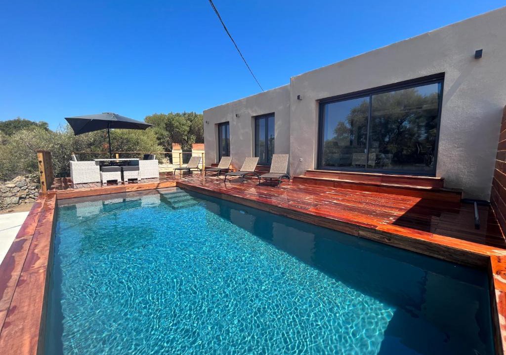 Marine de Davia Villa | Bella Vista