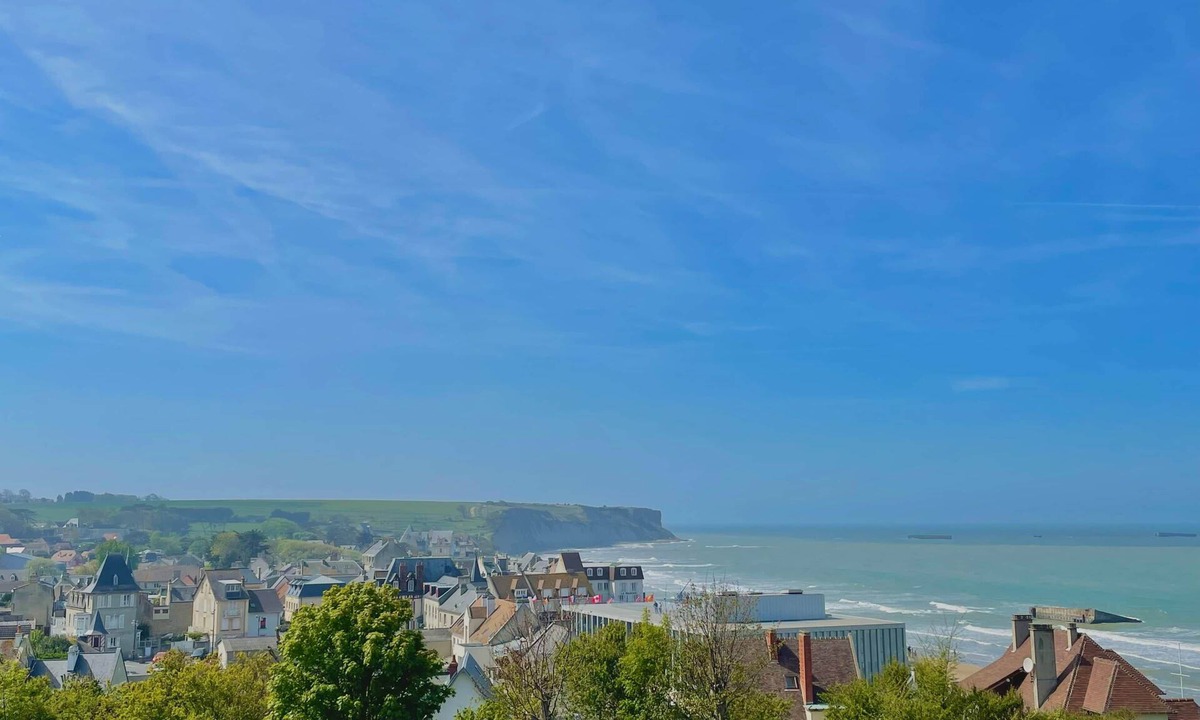 Arromanches-les-Bains Apartment | Bellavista #2 x Parking by Melrose