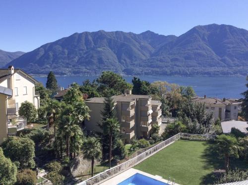 Muralto Apartment | Bellavista by Fewotessin
