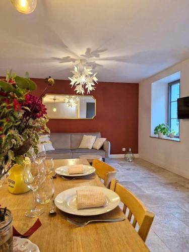 Saint-Satur House | Belle de Nuit