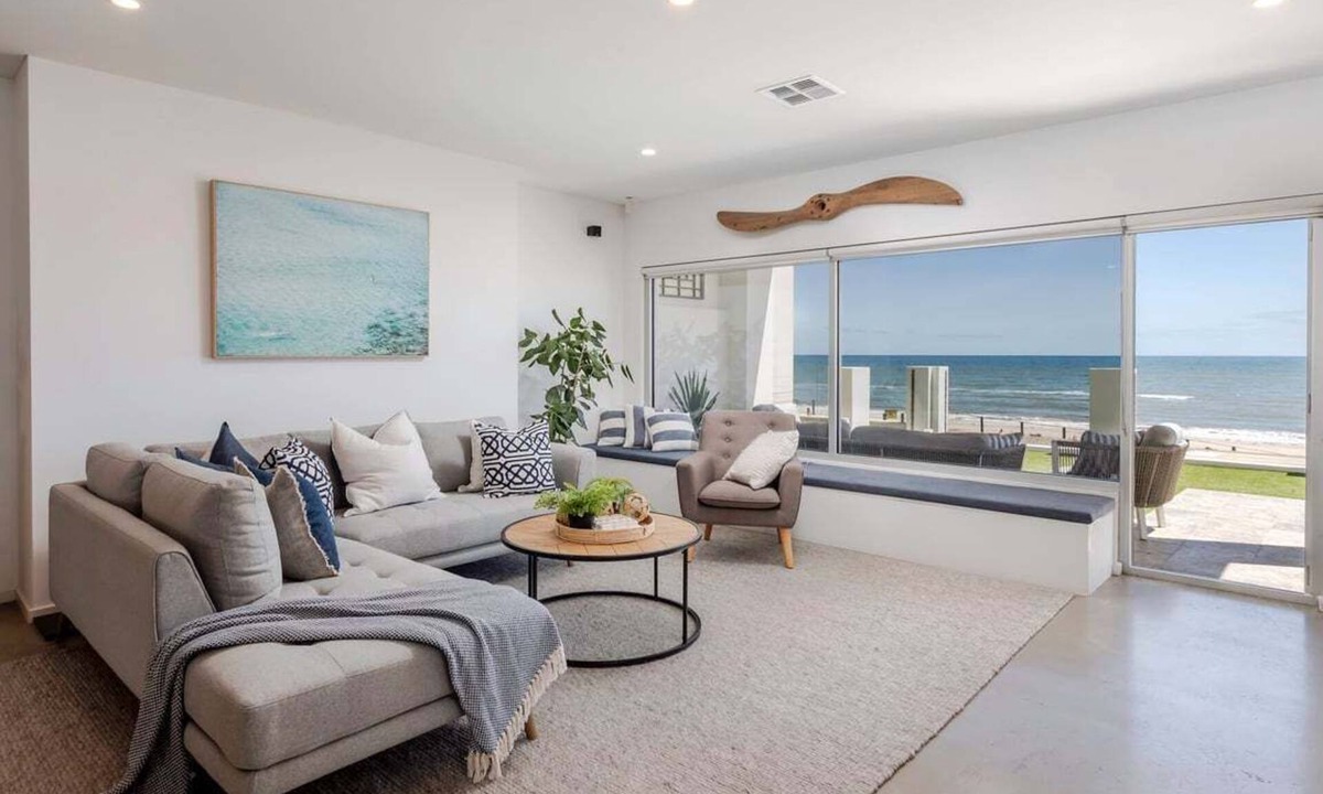 Henley Beach South House | Belle Escapes - Villa Luxe on Henley