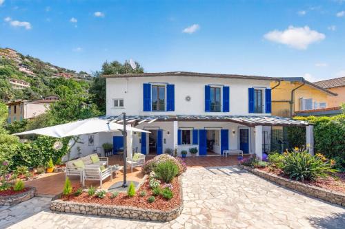 Menton House | Belle maison à Menton avec jardin de citronniers