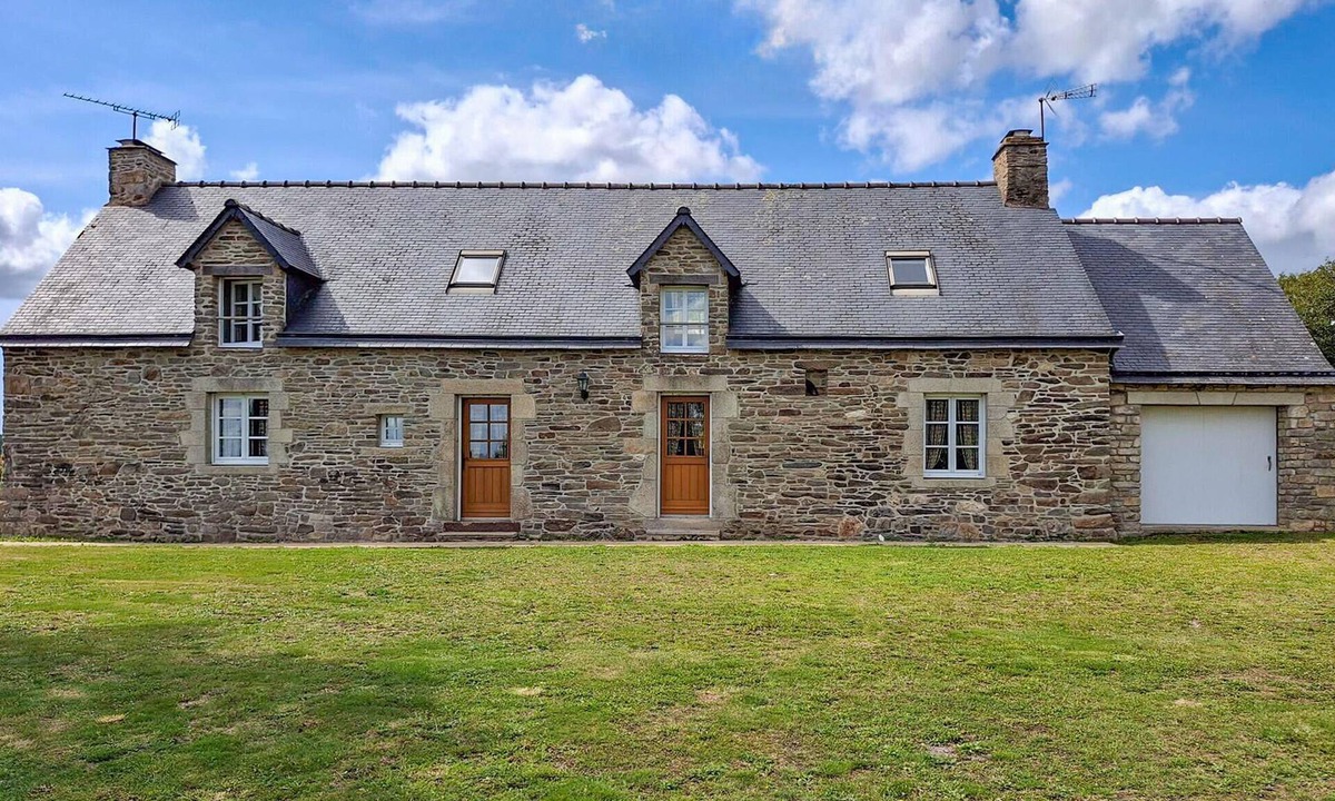 Saint-Grave House | Belle maison Bretonne en pierr