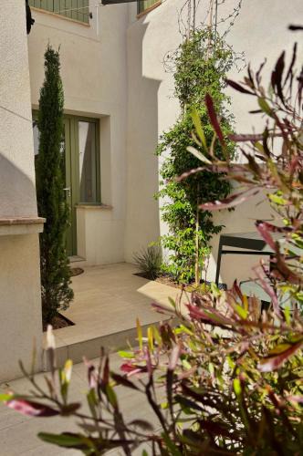 Aramon House | Belle maison de village du sud