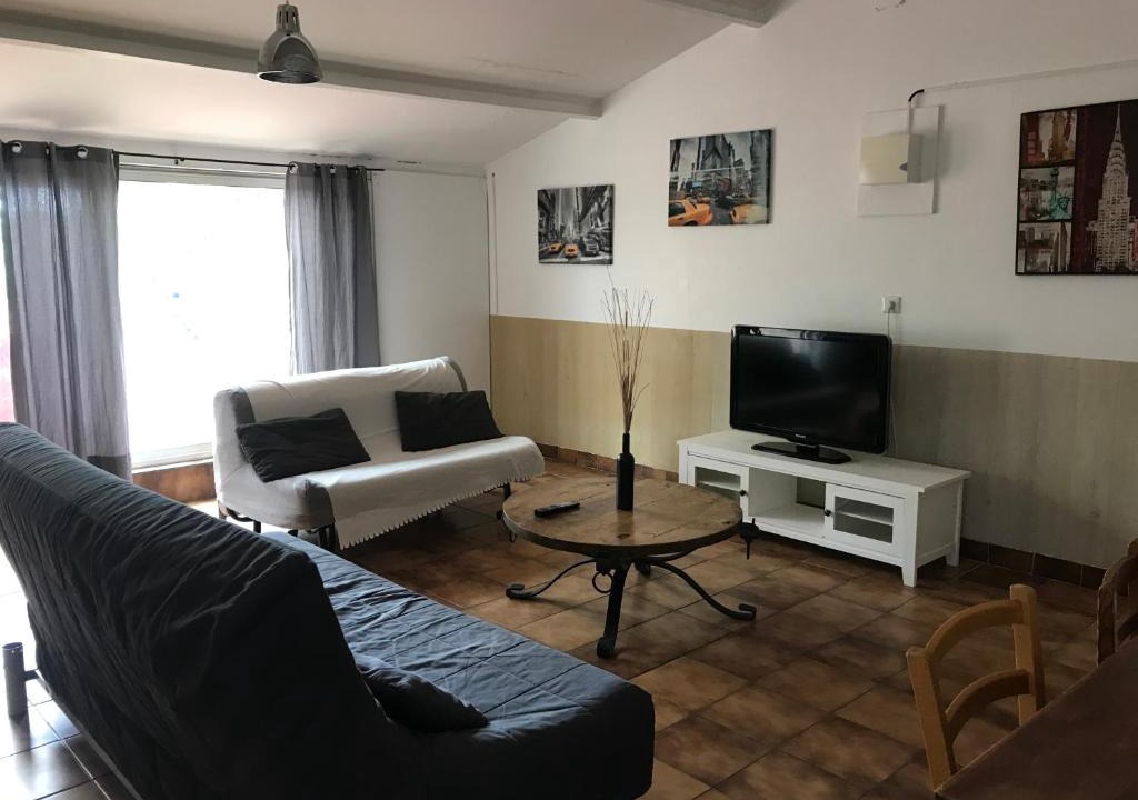 Corconne Apartment | Belle-vie
