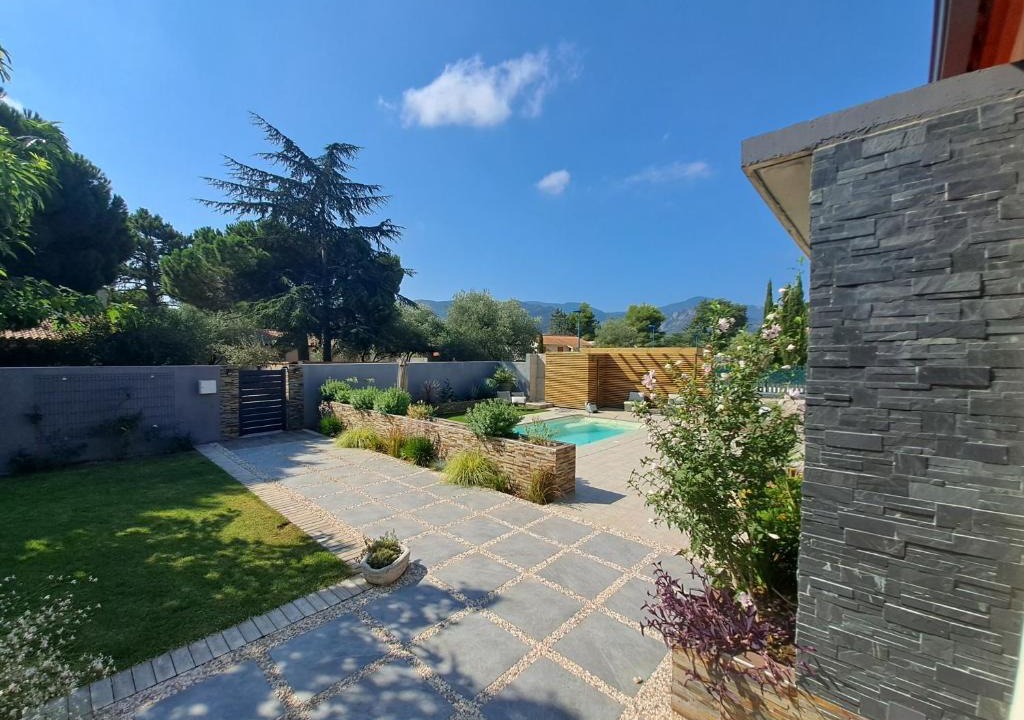 Argeles-sur-Mer Villa | Belle villa avec piscine vue montagne à 10 mn de la mer à Argeles