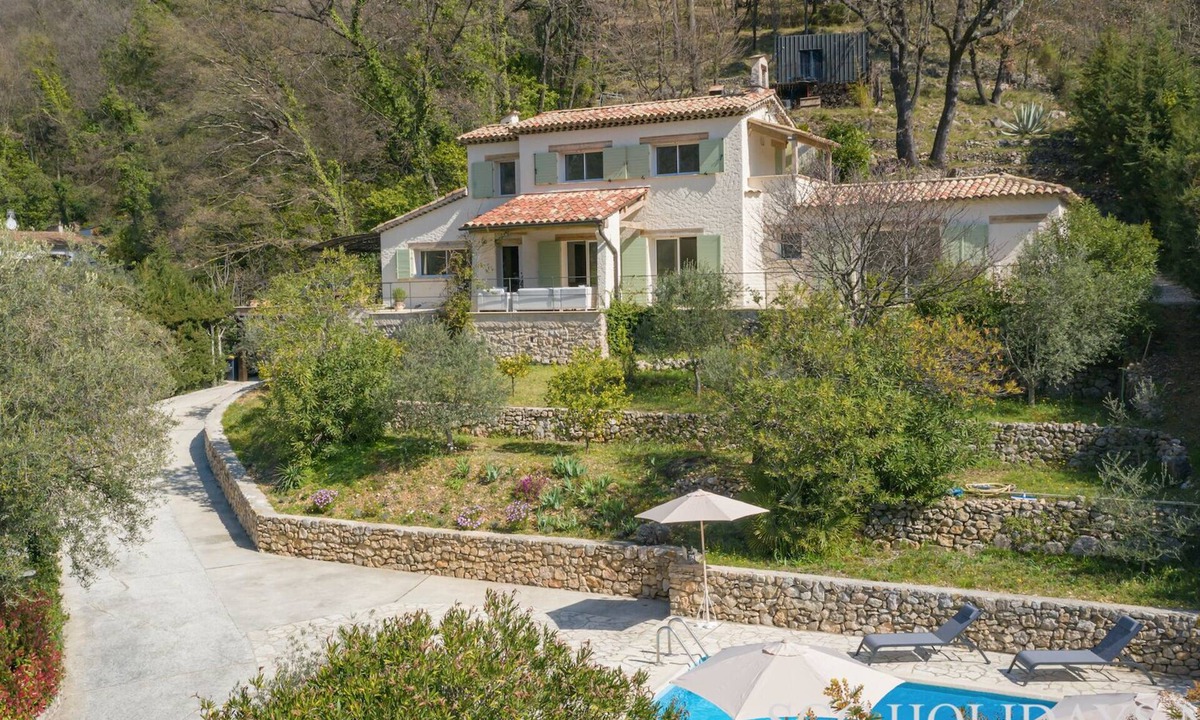 Tourrettes-sur-Loup Villa | Belle Villa Climatisée Avec Piscine