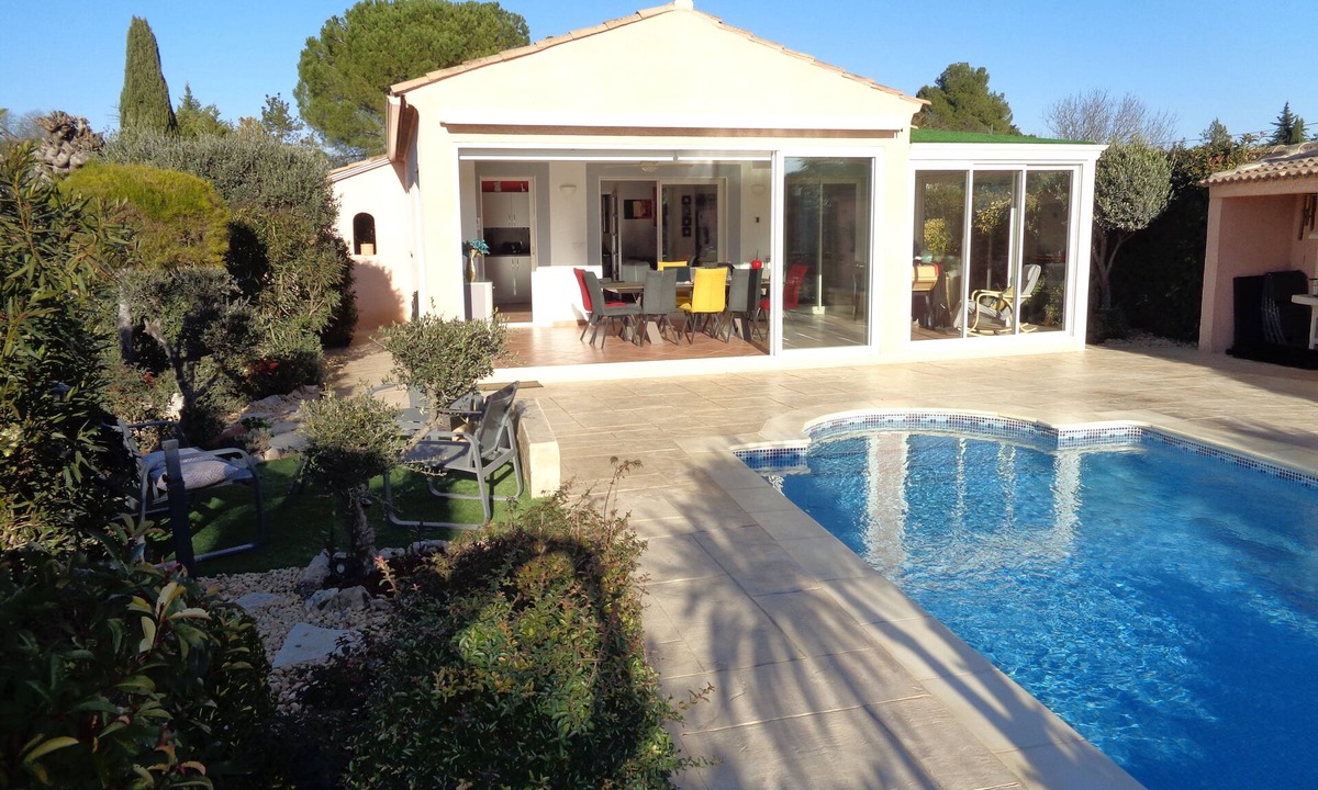 Gignac Villa | Belle Villa Piscine Privée Chauffée Sans vis à vis