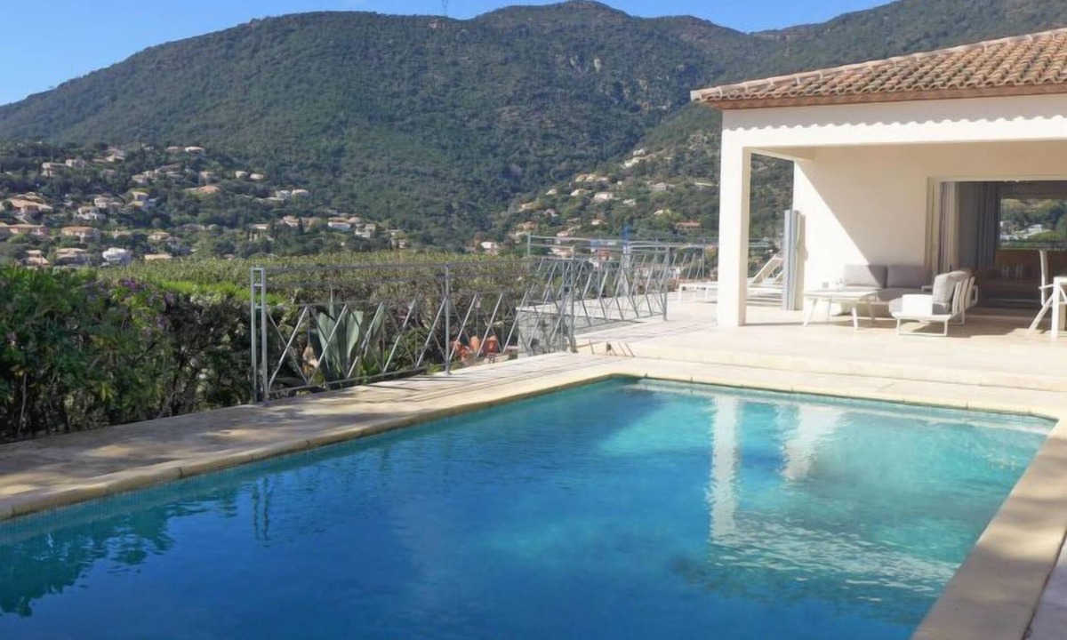 Cavalaire-sur-Mer House | Belle Vue by Interhome