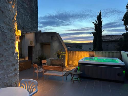 Cournonsec House | Belles chambres et SPA, en pleine nature