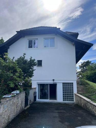 Collonges-sous-Saleve Apartment | Bellevue de Collonges