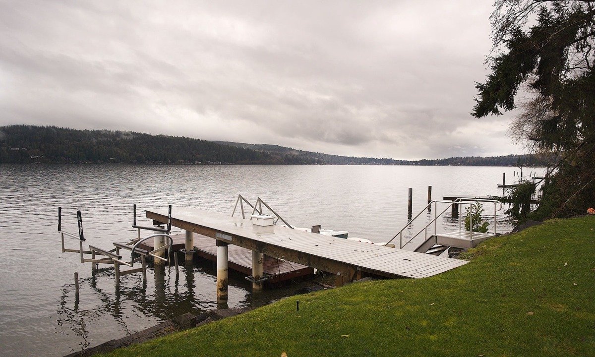 Silver Beach House | Bellingham Waterfront Retreat, Private Dock, Amazing Views