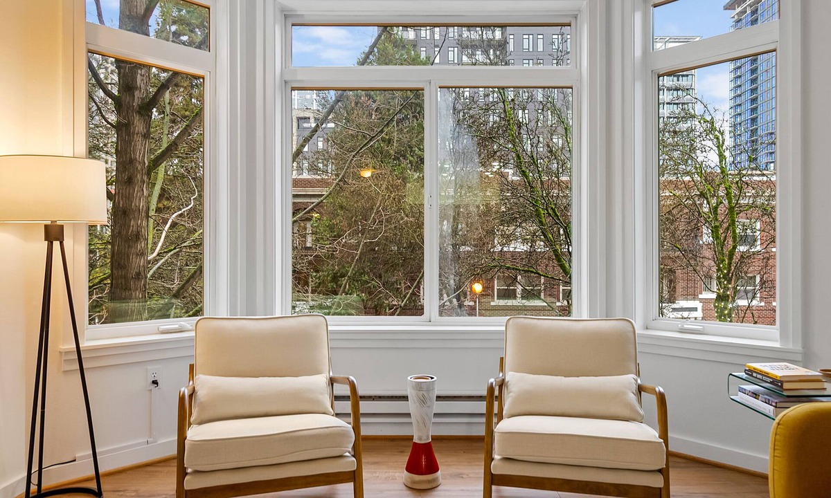 Belltown Apartment | Belltown's Flower Moon