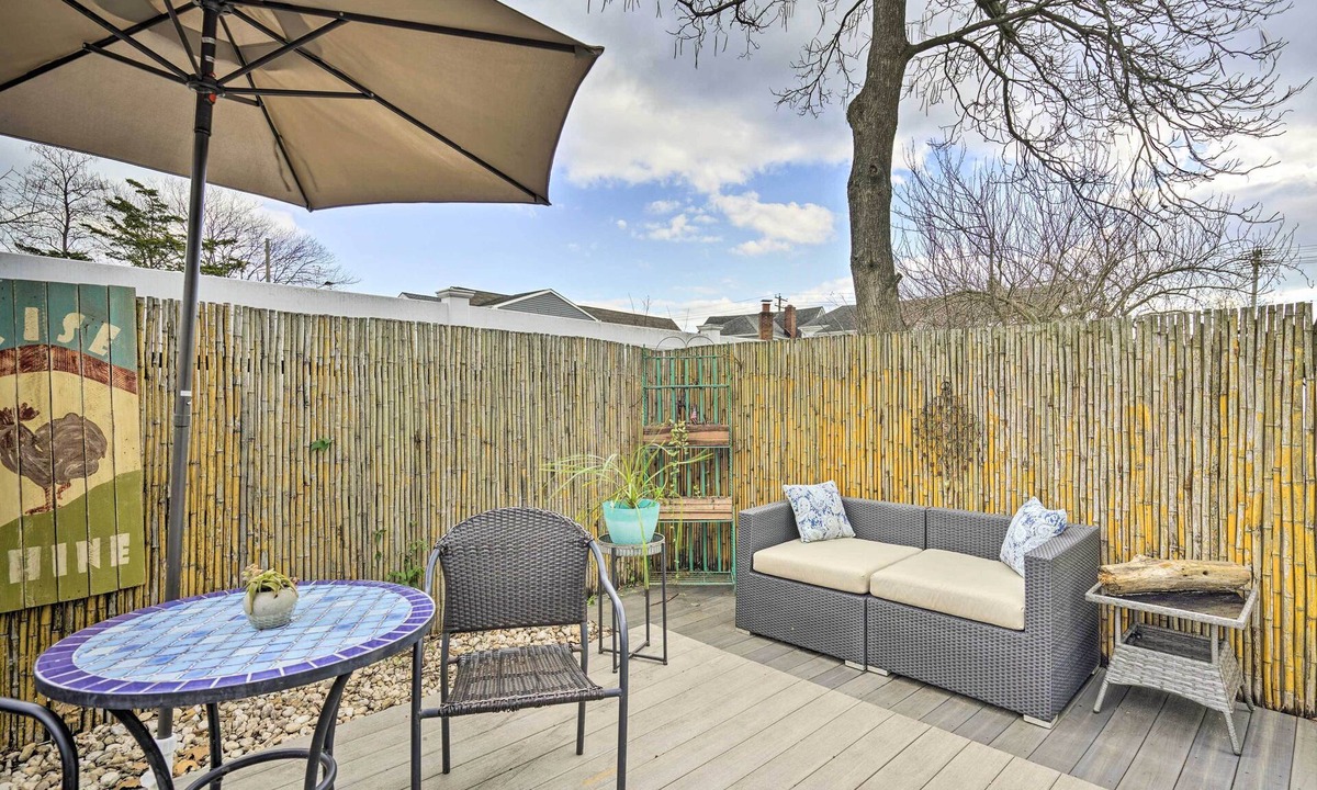 Wall Cottage | Belmar Cottage w/Deck & Fire Pit!