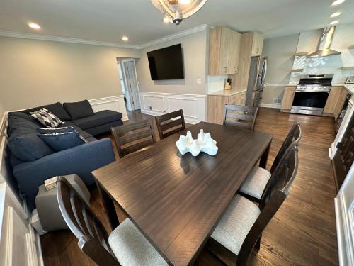 Dunning House | Belmont Heights Oasis