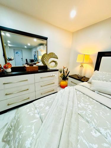 Floral Park House | Belmont Lux Escape