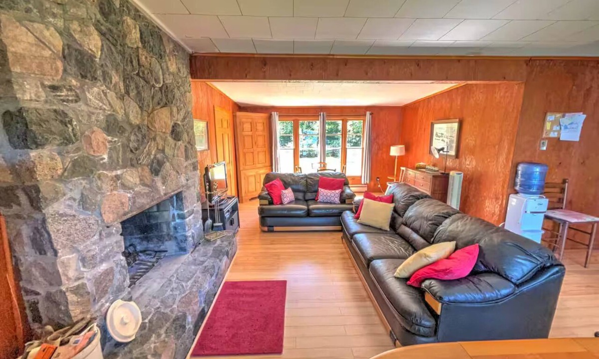 Rideau Lakes Cottage | Belsize Cottage, Upper Rideau Lake