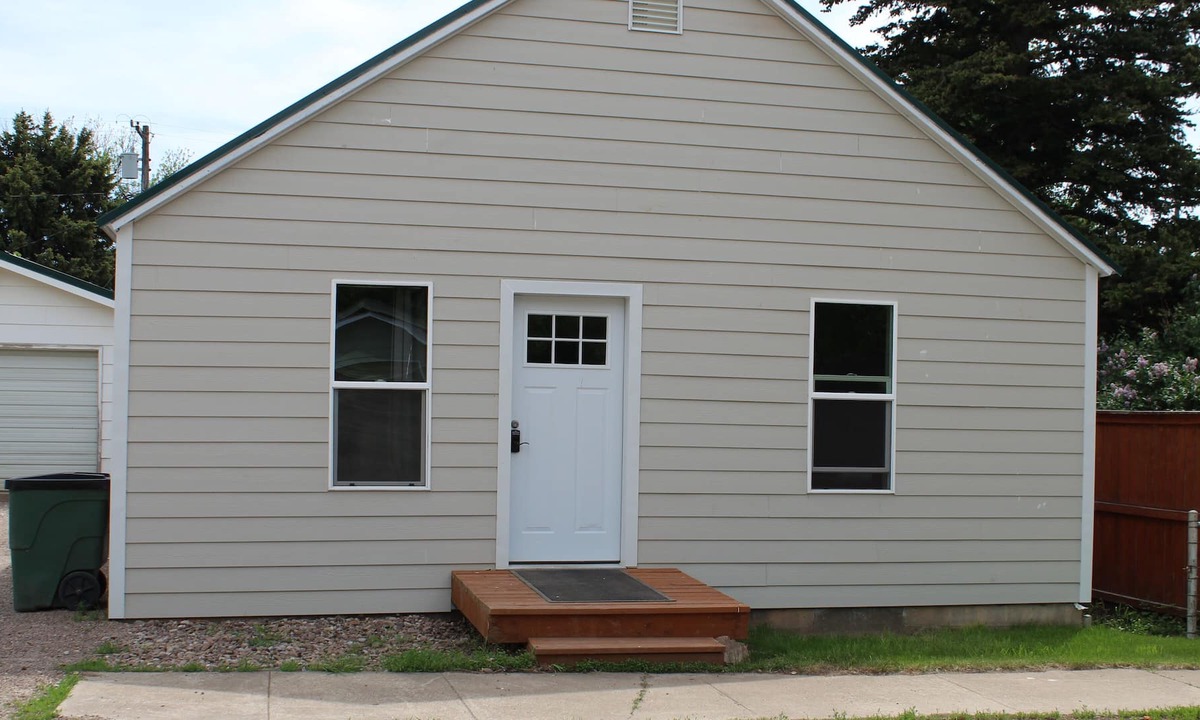 Belt House | Belt Mt Cozy Getaway