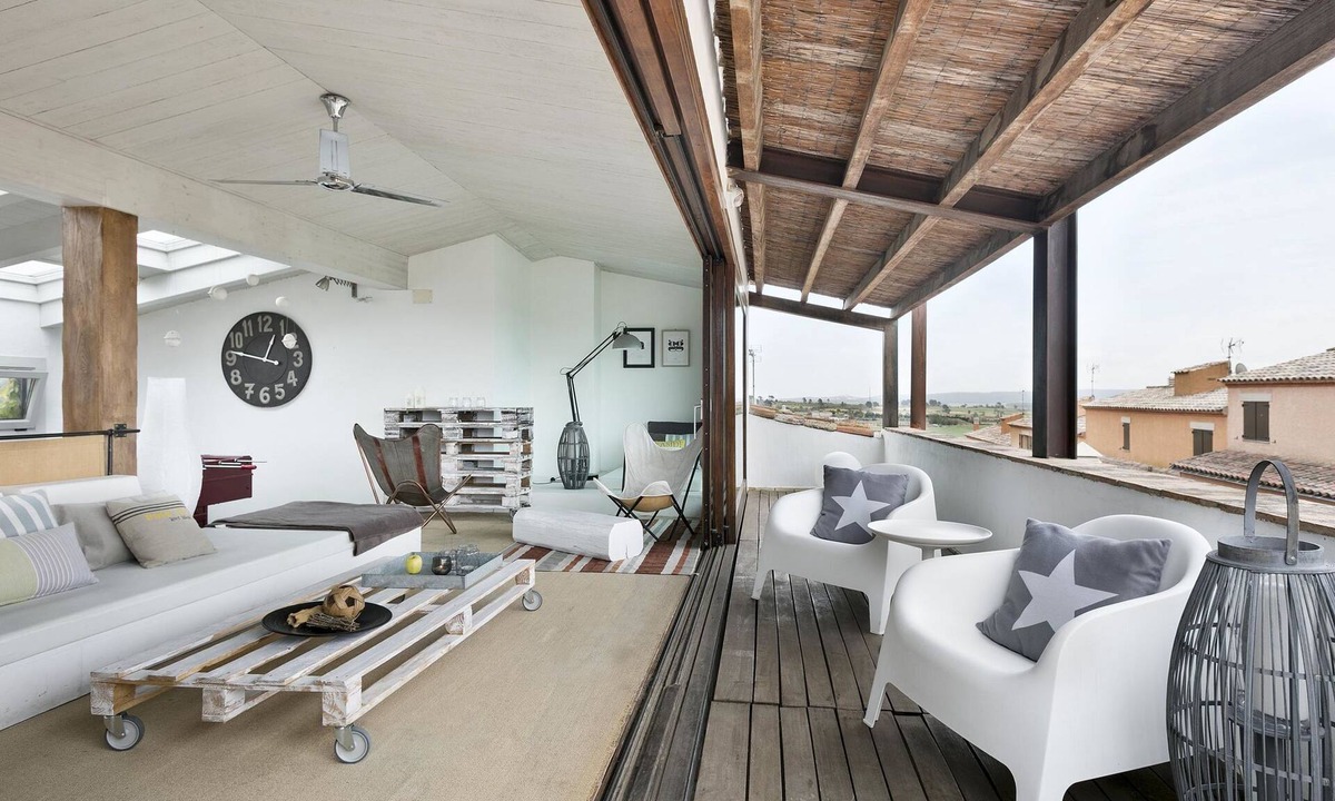 La Tallada d'Emporda Villa | Belvilla by OYO Pink House