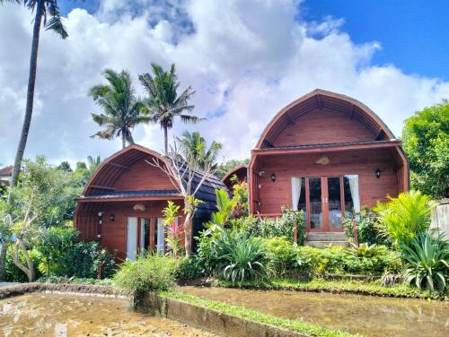Andong Hotel | Belvilla near Manuaba Waterfall formerly The Puriana Mantun