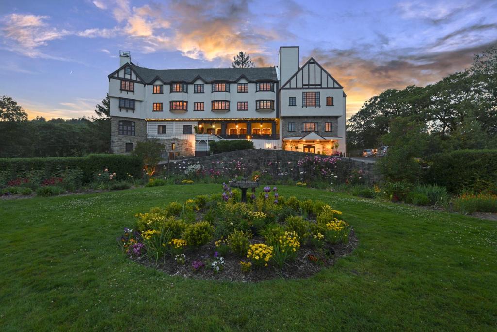 Benbow Hotel | Benbow Historic Inn