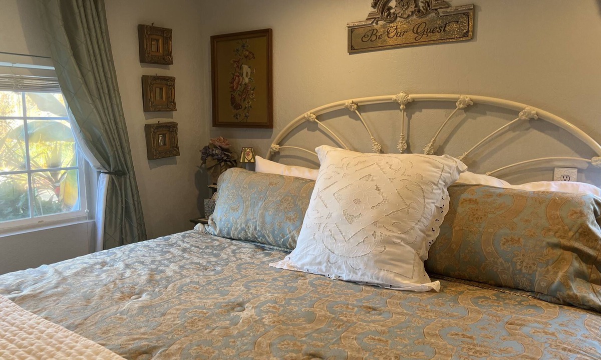 Benicia Cottage | Benicia Cozy cottage